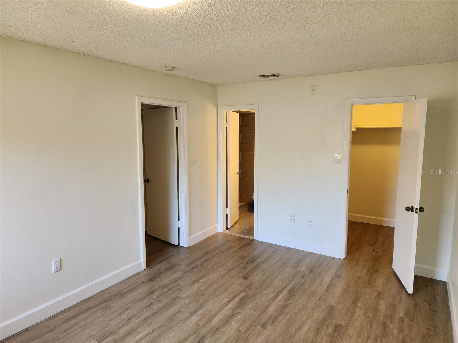 ALTAMONTE HEIGHTS - Residential