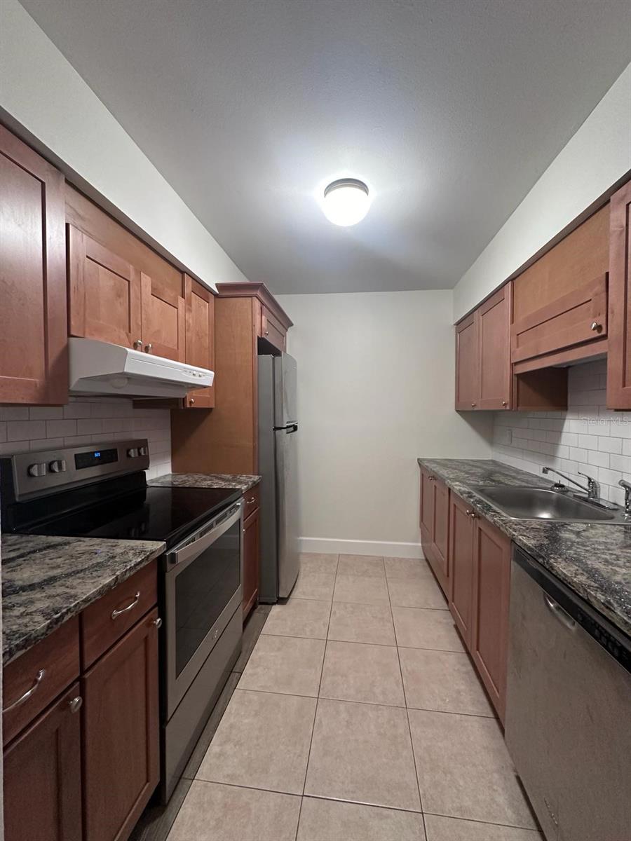 ALTAMONTE HEIGHTS - Residential