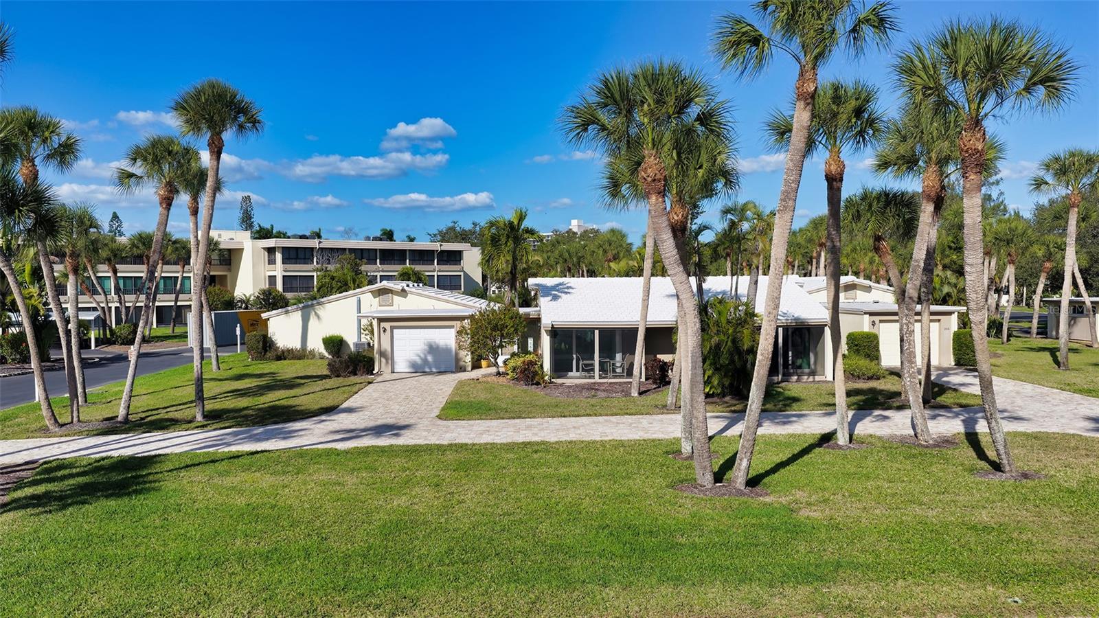 204 HOURGLASS WAY V9