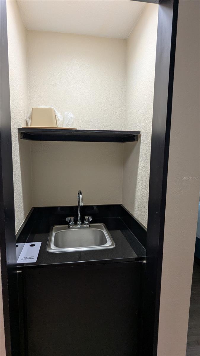 3000 MAINGATE LANE 421