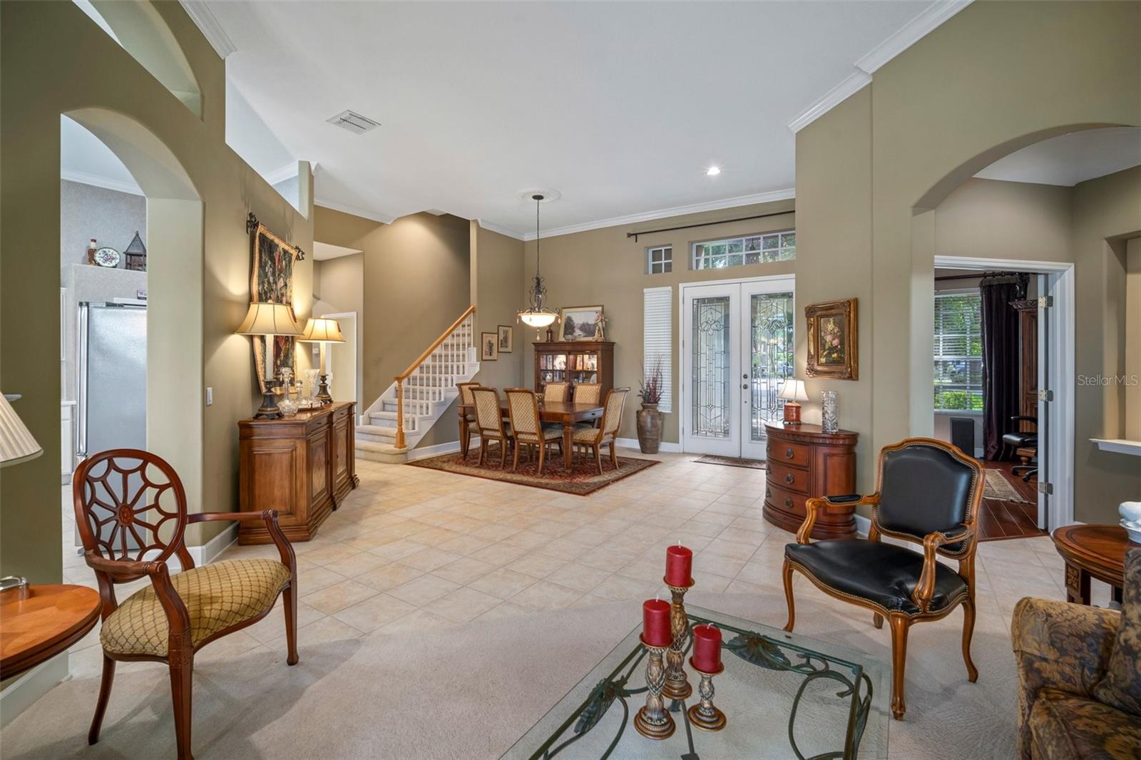 RIVER HILLS COUNTRY CLUB PARCE - Residential