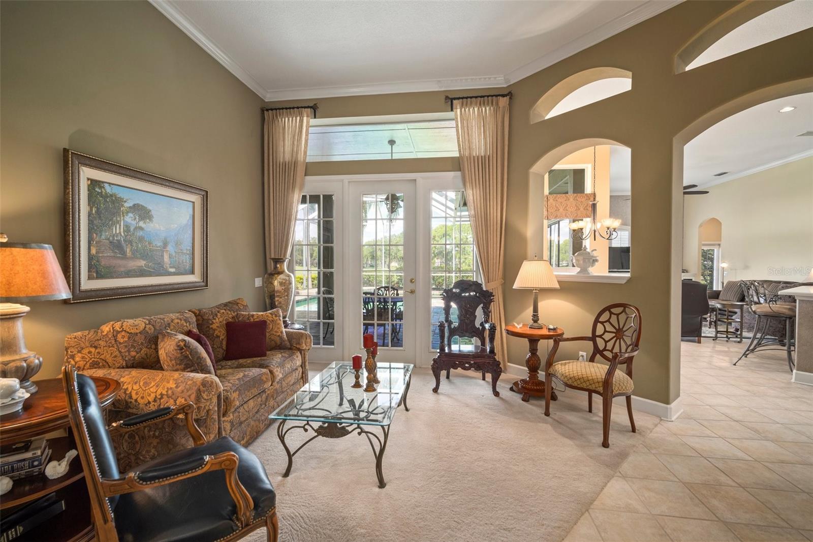 RIVER HILLS COUNTRY CLUB PARCE - Residential