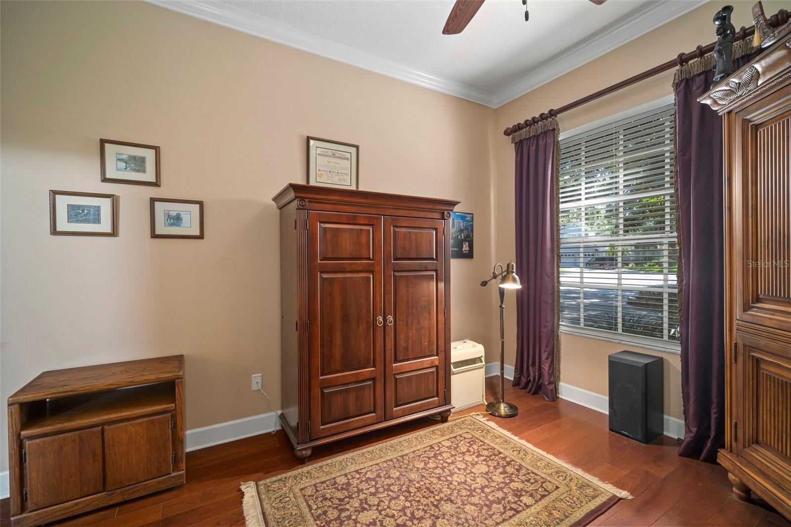 RIVER HILLS COUNTRY CLUB PARCE - Residential