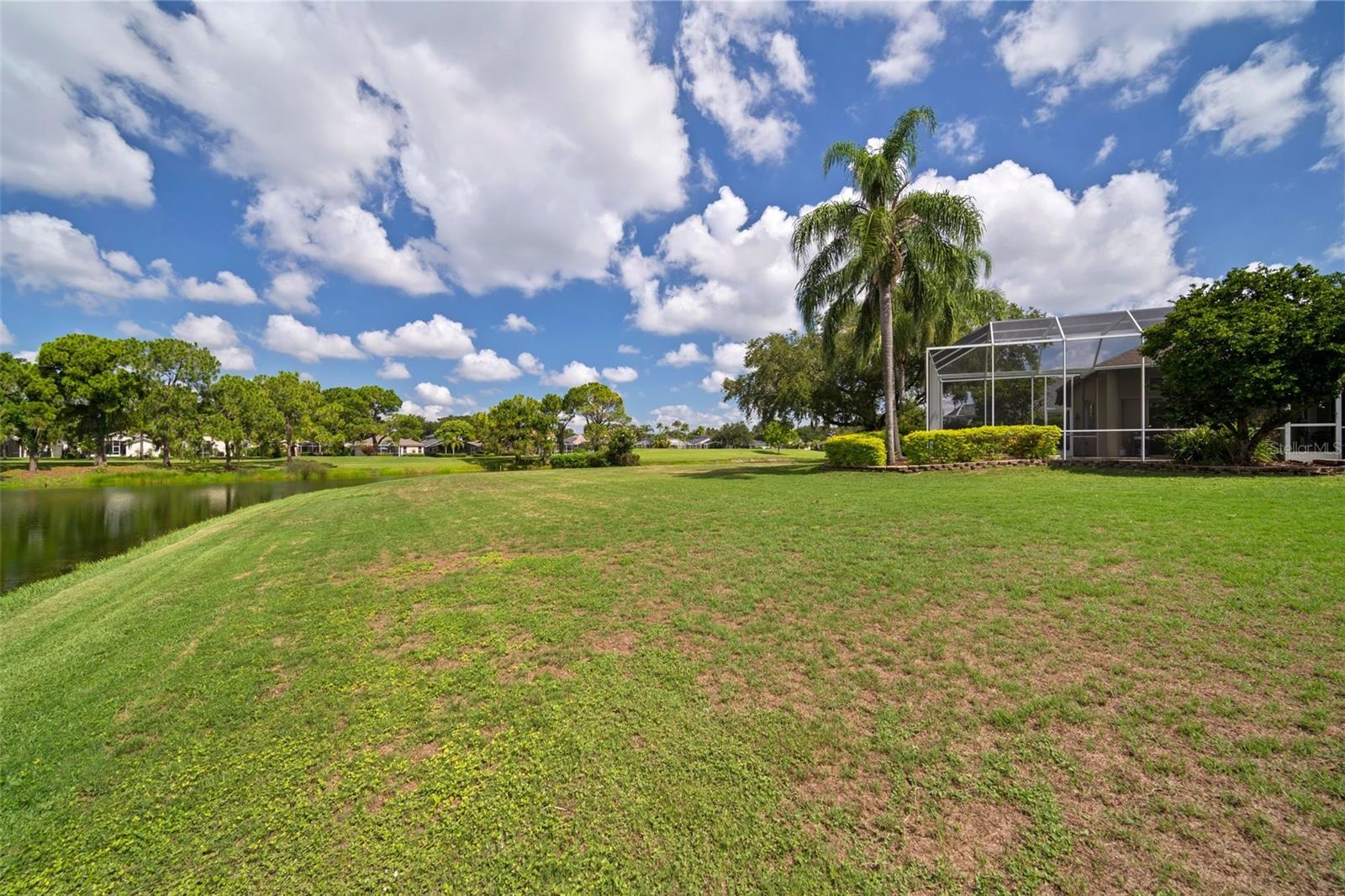 RIVER HILLS COUNTRY CLUB PARCE - Residential