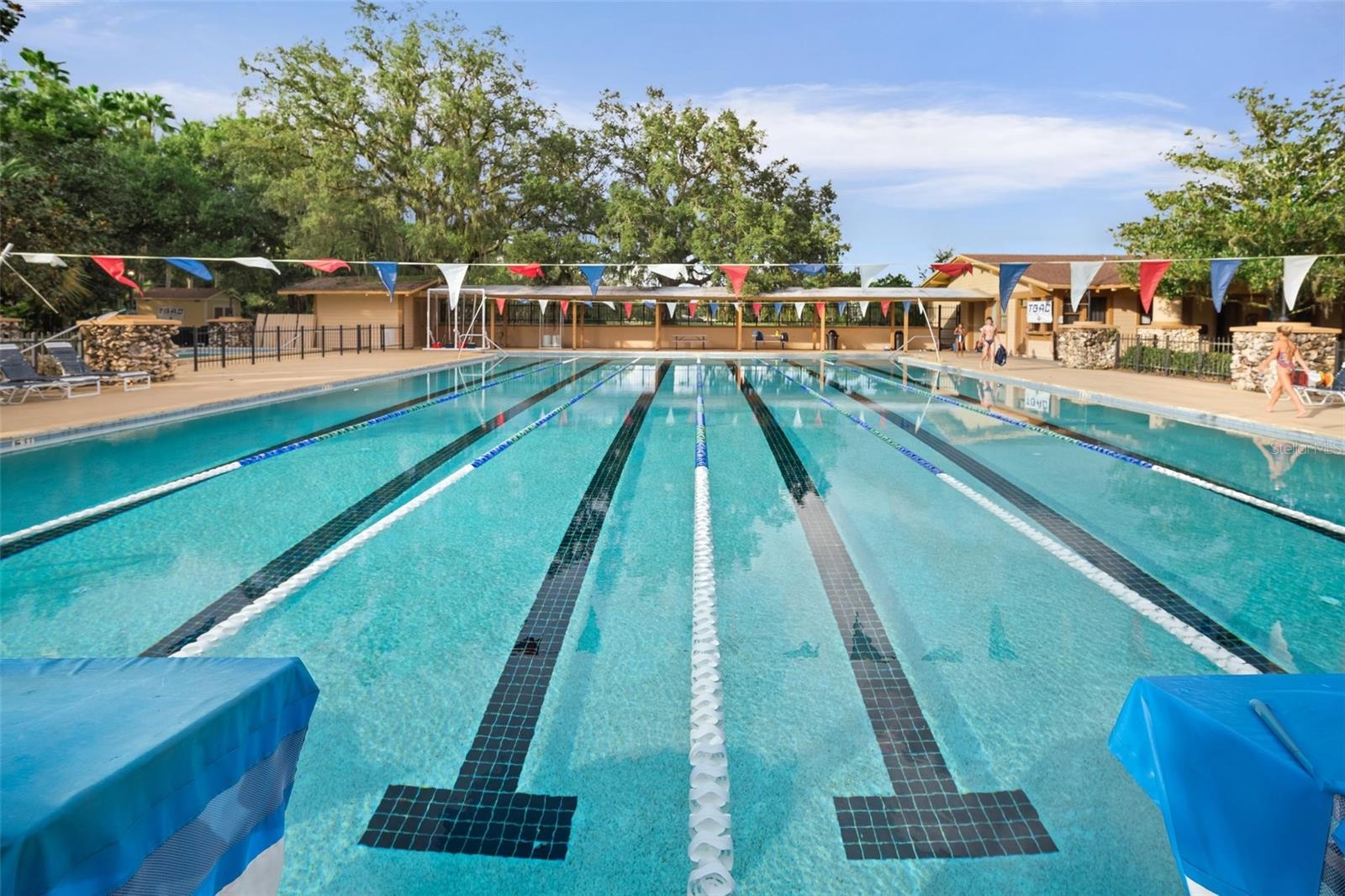 RIVER HILLS COUNTRY CLUB PARCE - Residential