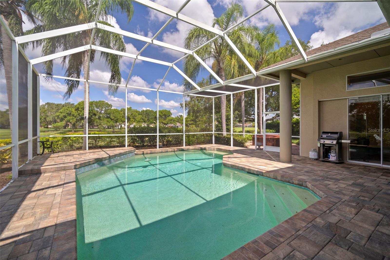 RIVER HILLS COUNTRY CLUB PARCE - Residential