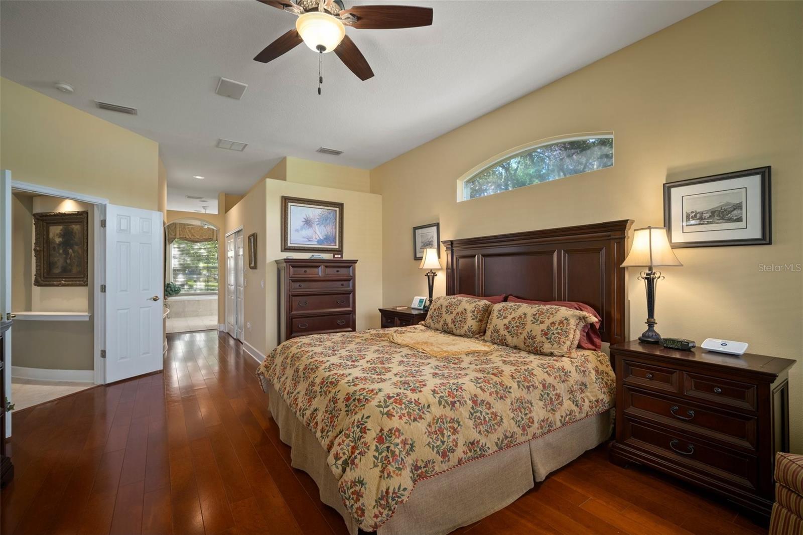 RIVER HILLS COUNTRY CLUB PARCE - Residential