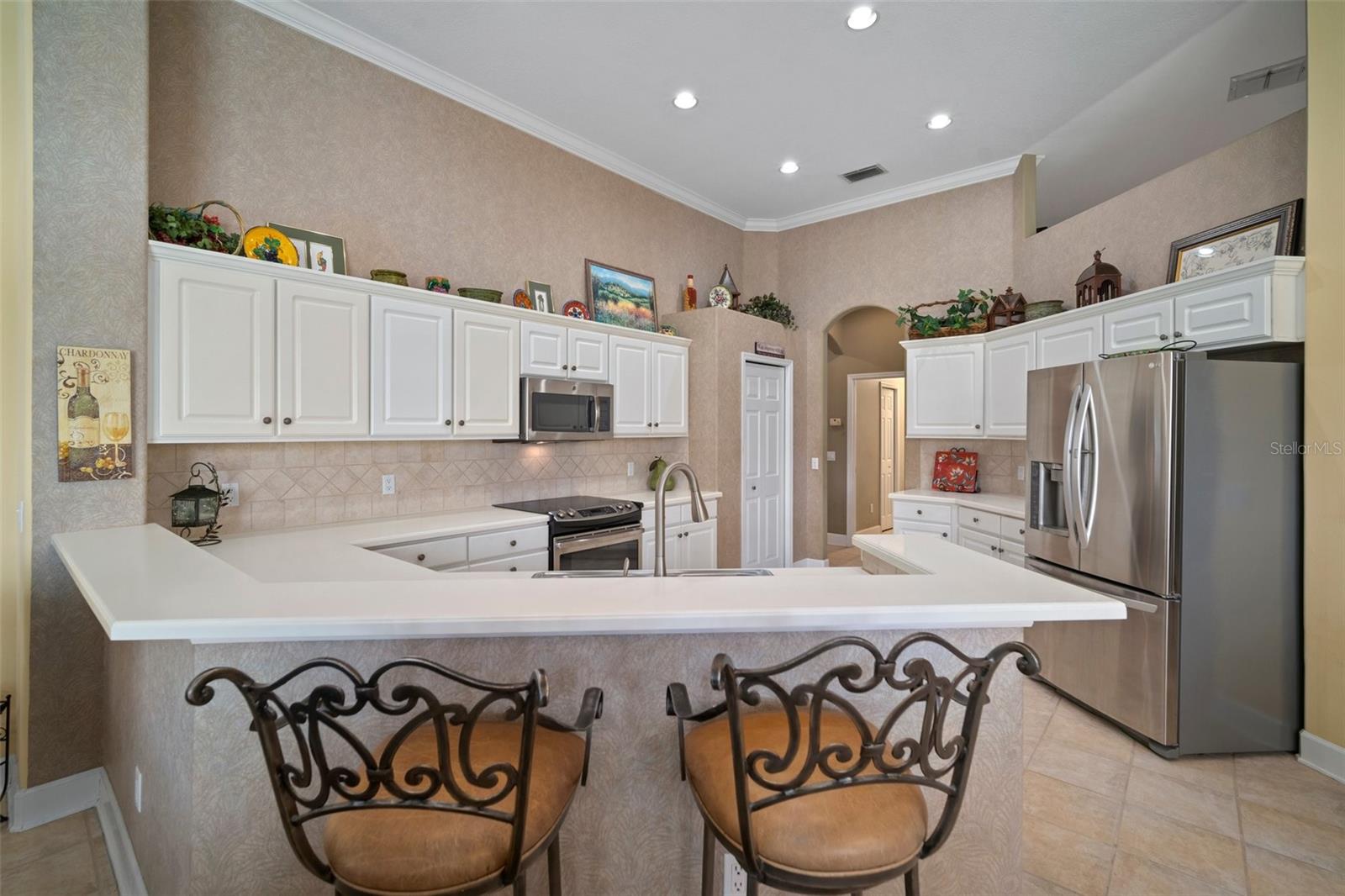 RIVER HILLS COUNTRY CLUB PARCE - Residential