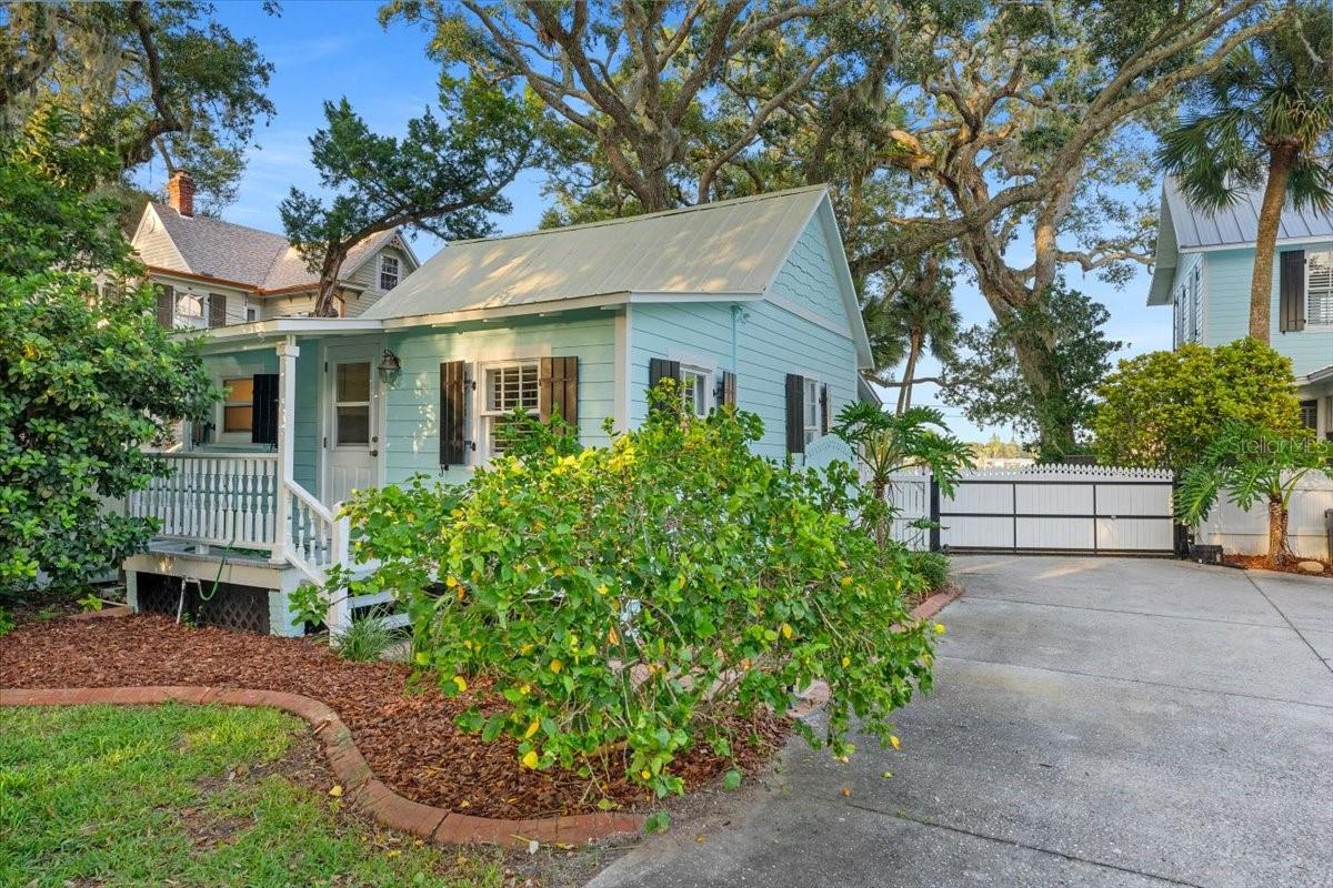 DAUGHERTYS NEW SMYRNA - Residential