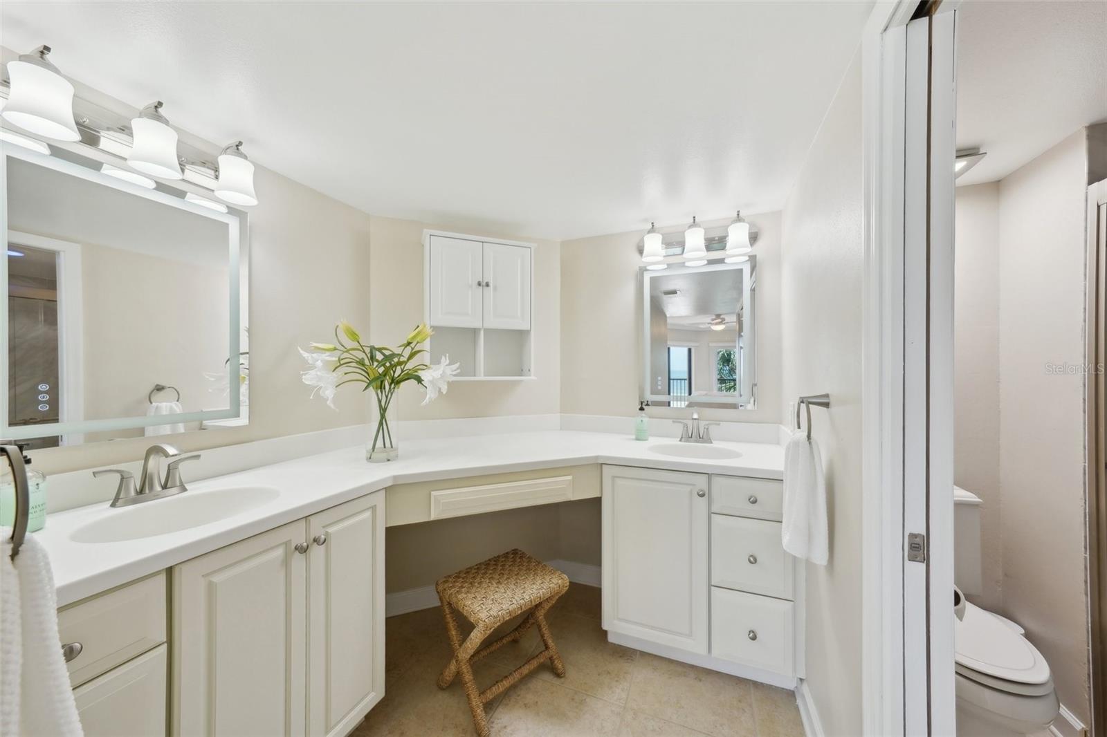 7564 BAYSHORE DRIVE 306