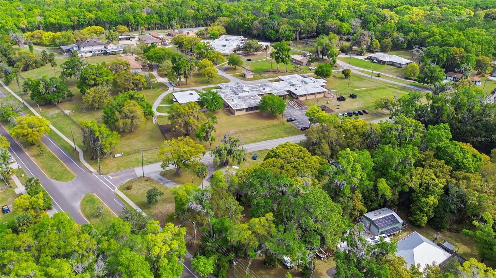 STIFFLERS LT 28 DUPONT & GAUDRY GRANT - Residential