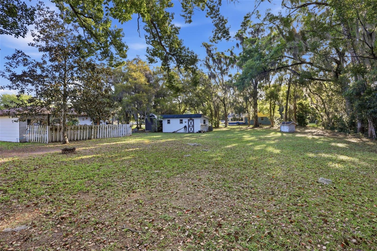 STIFFLERS LT 28 DUPONT & GAUDRY GRANT - Residential