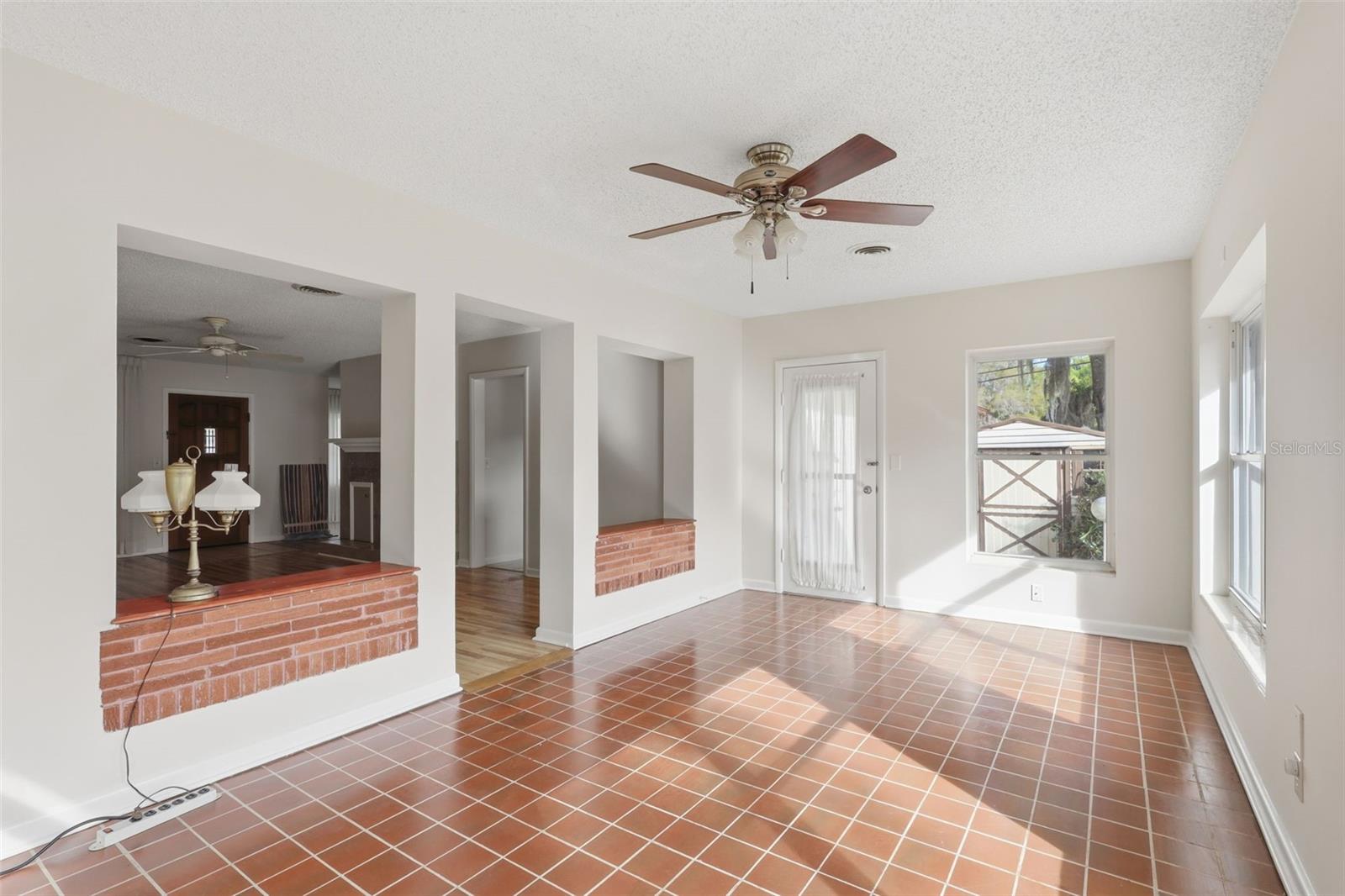 STIFFLERS LT 28 DUPONT & GAUDRY GRANT - Residential