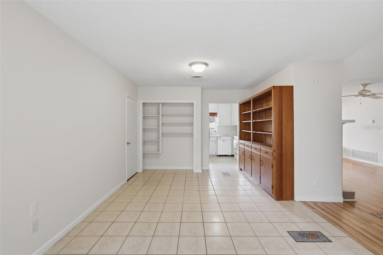 STIFFLERS LT 28 DUPONT & GAUDRY GRANT - Residential