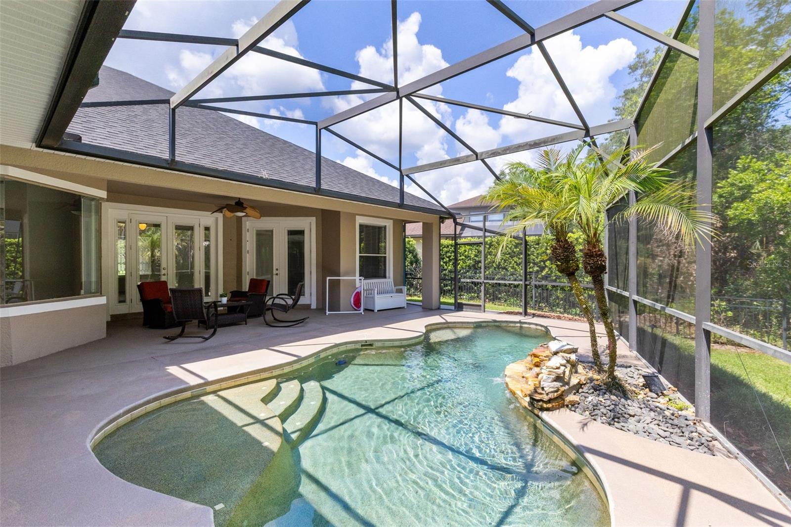 341 VERACLIFF COURT