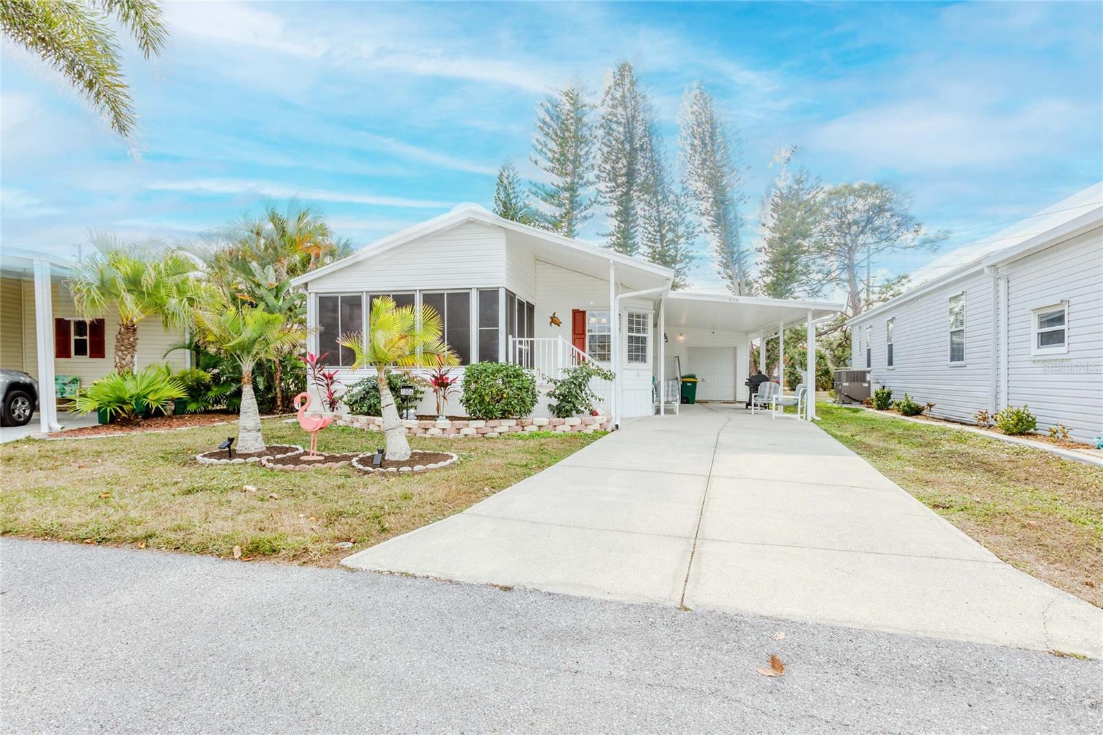 MAPLE LEAF ESTATE - Residential