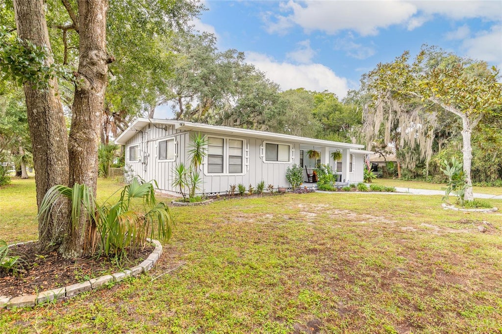 Photo of 5221 Bretts Street, Port Orange, FL 32127 (MLS # V4952031)