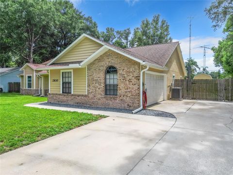 A home in APOPKA