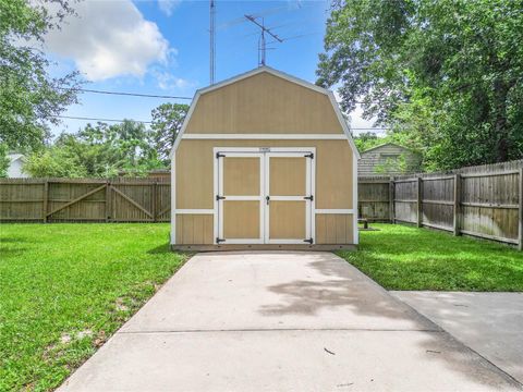 A home in APOPKA