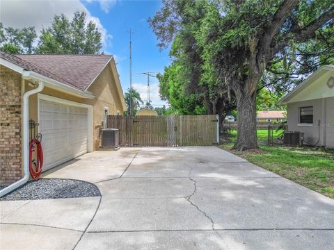 A home in APOPKA