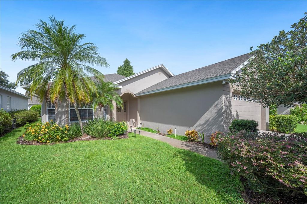 Photo of 1829 Rocky Pointe Drive, Lakeland, FL 33813 (MLS # L4955430)