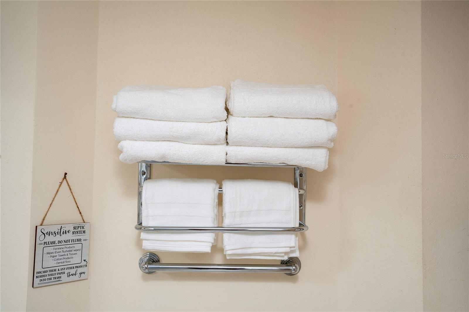 DAYTONA BEACH RESORT & CONF CENTER - Residential