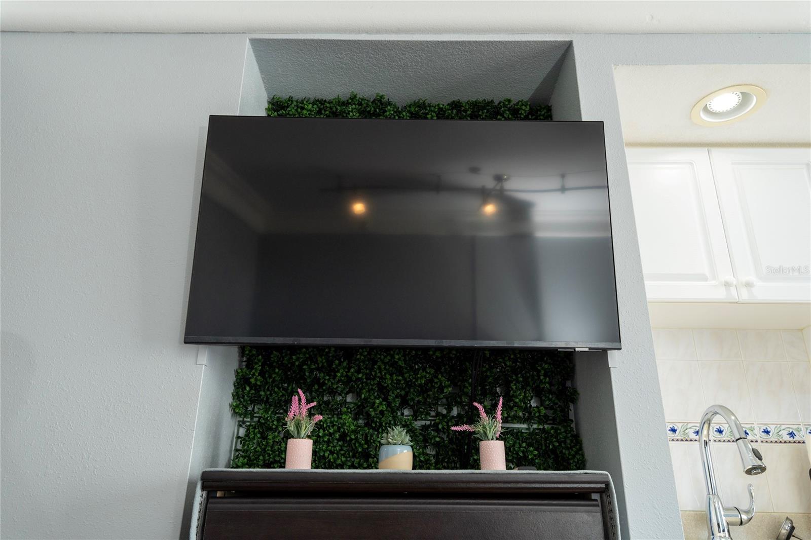 DAYTONA BEACH RESORT & CONF CENTER - Residential