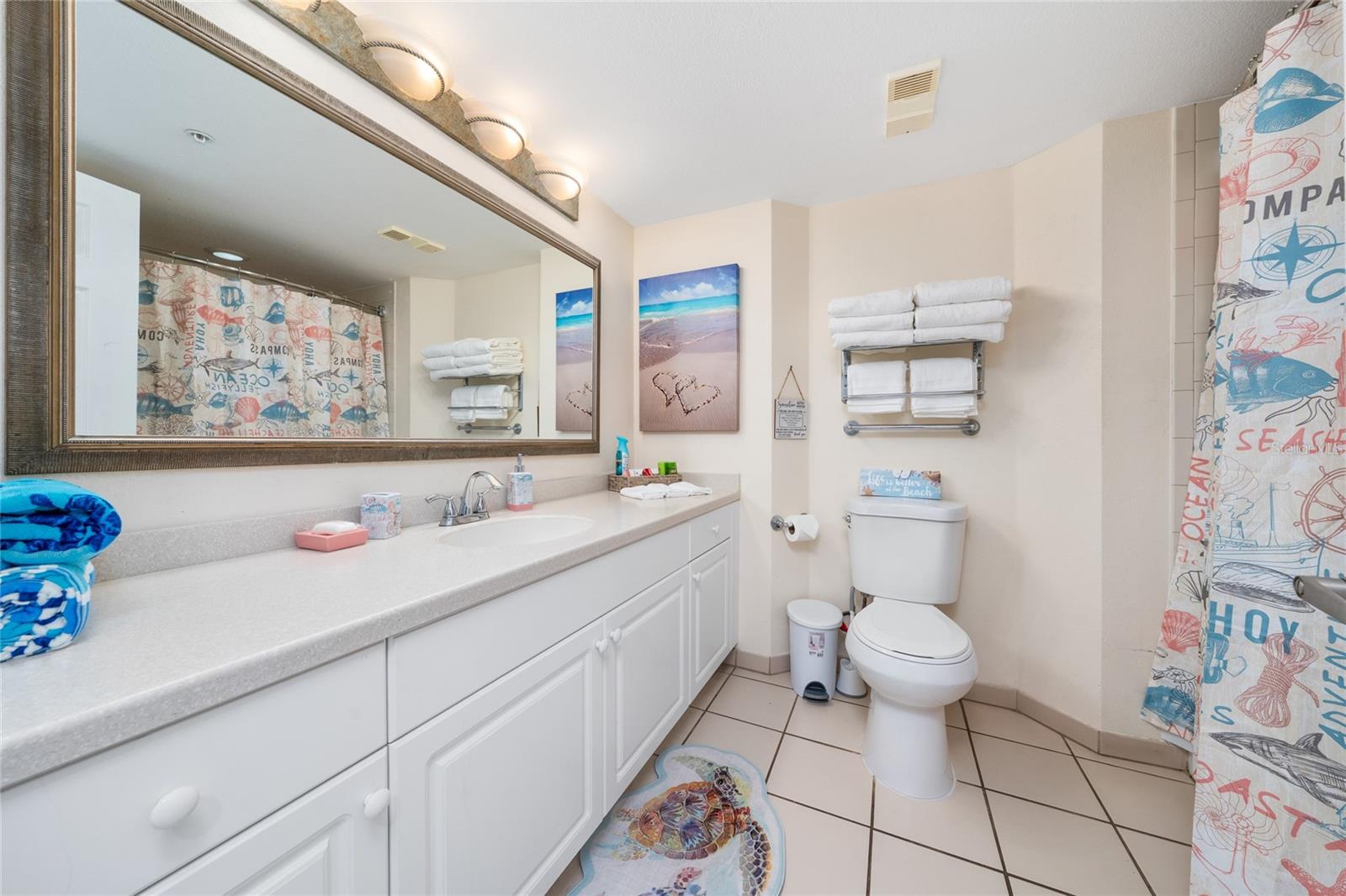 DAYTONA BEACH RESORT & CONF CENTER - Residential