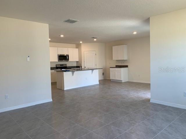 FOREST LAKE PH 1 - Residential Lease