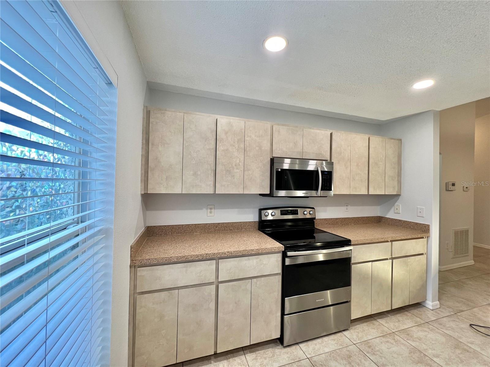 SPRING HILL - Residential Lease