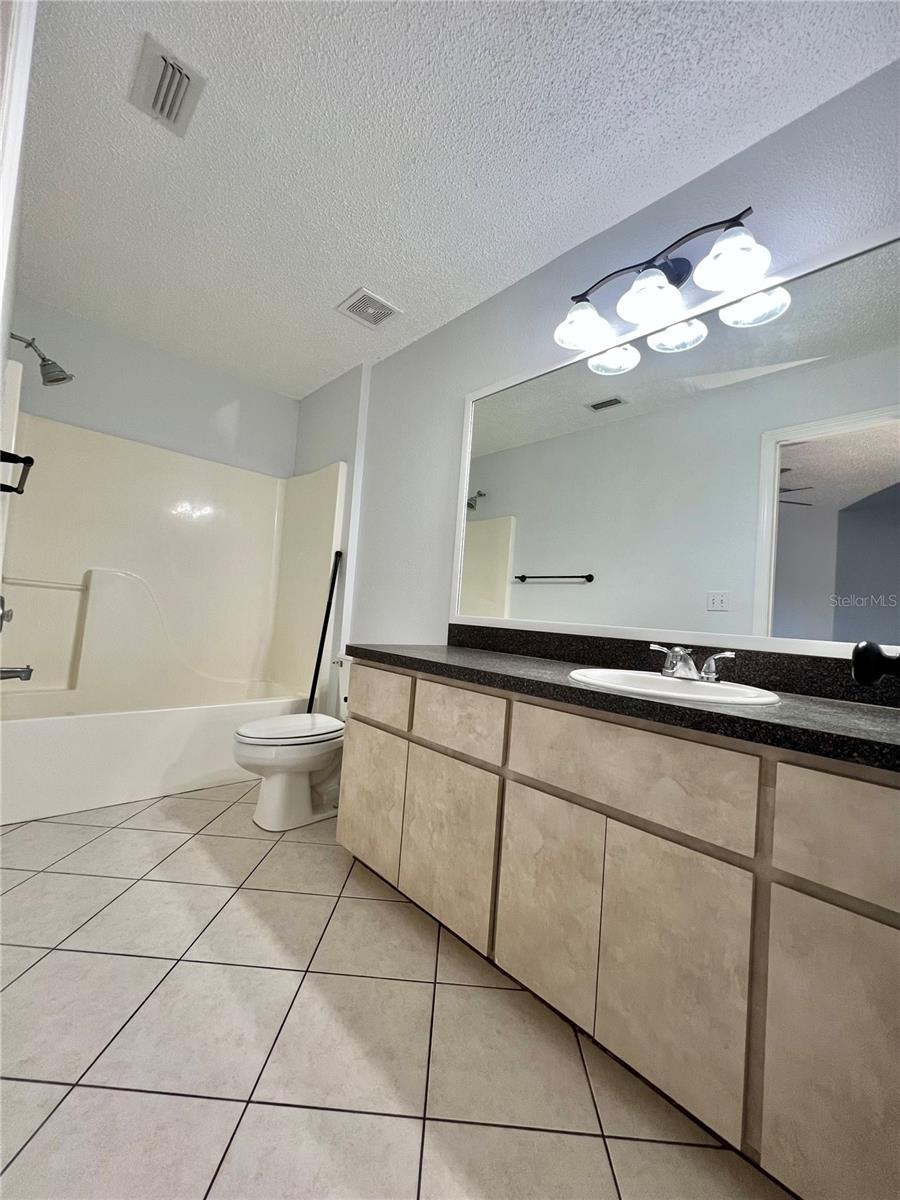 SPRING HILL - Residential Lease