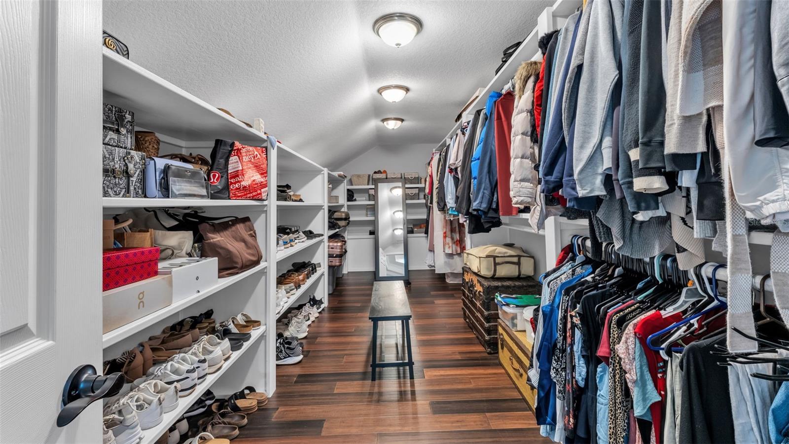 GAINES COVE - Residential