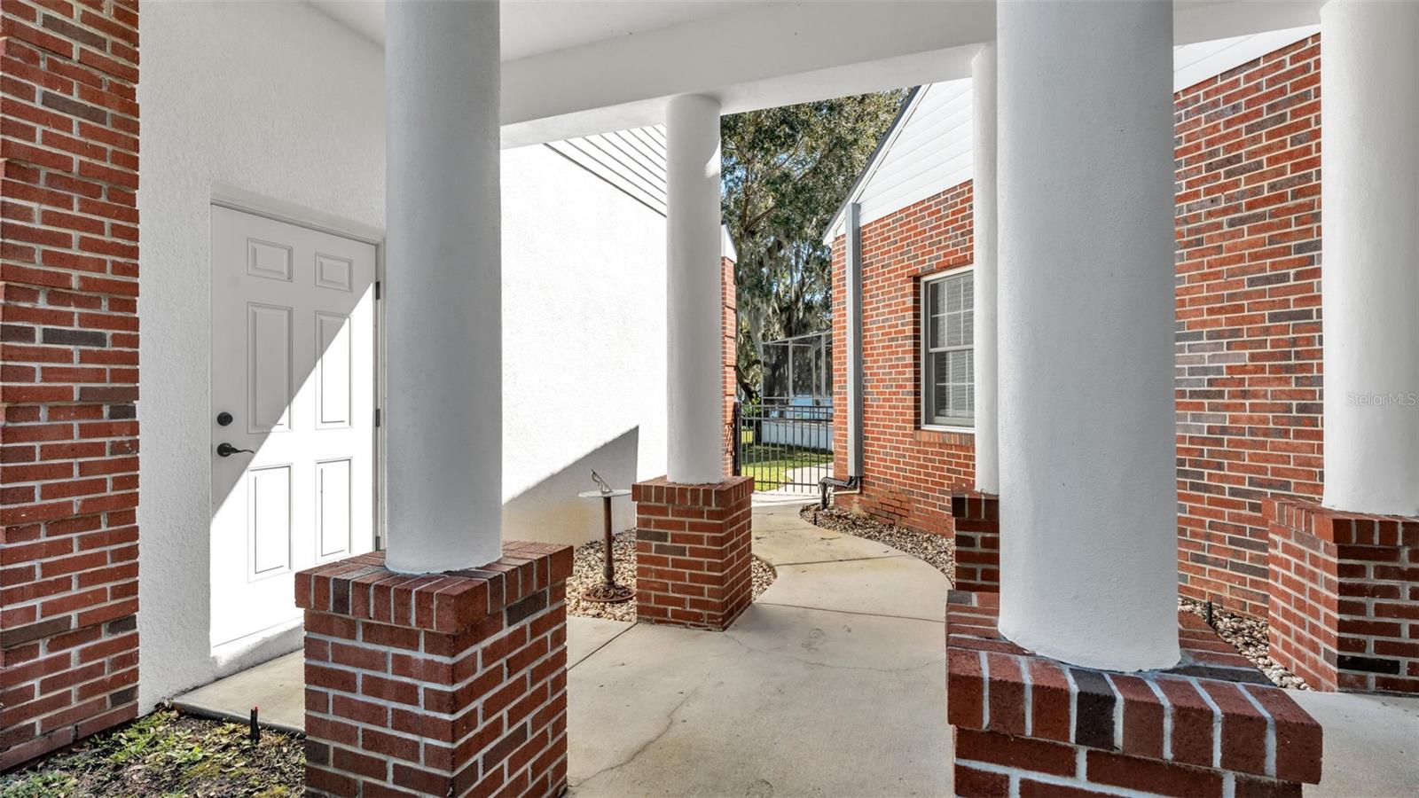 GAINES COVE - Residential