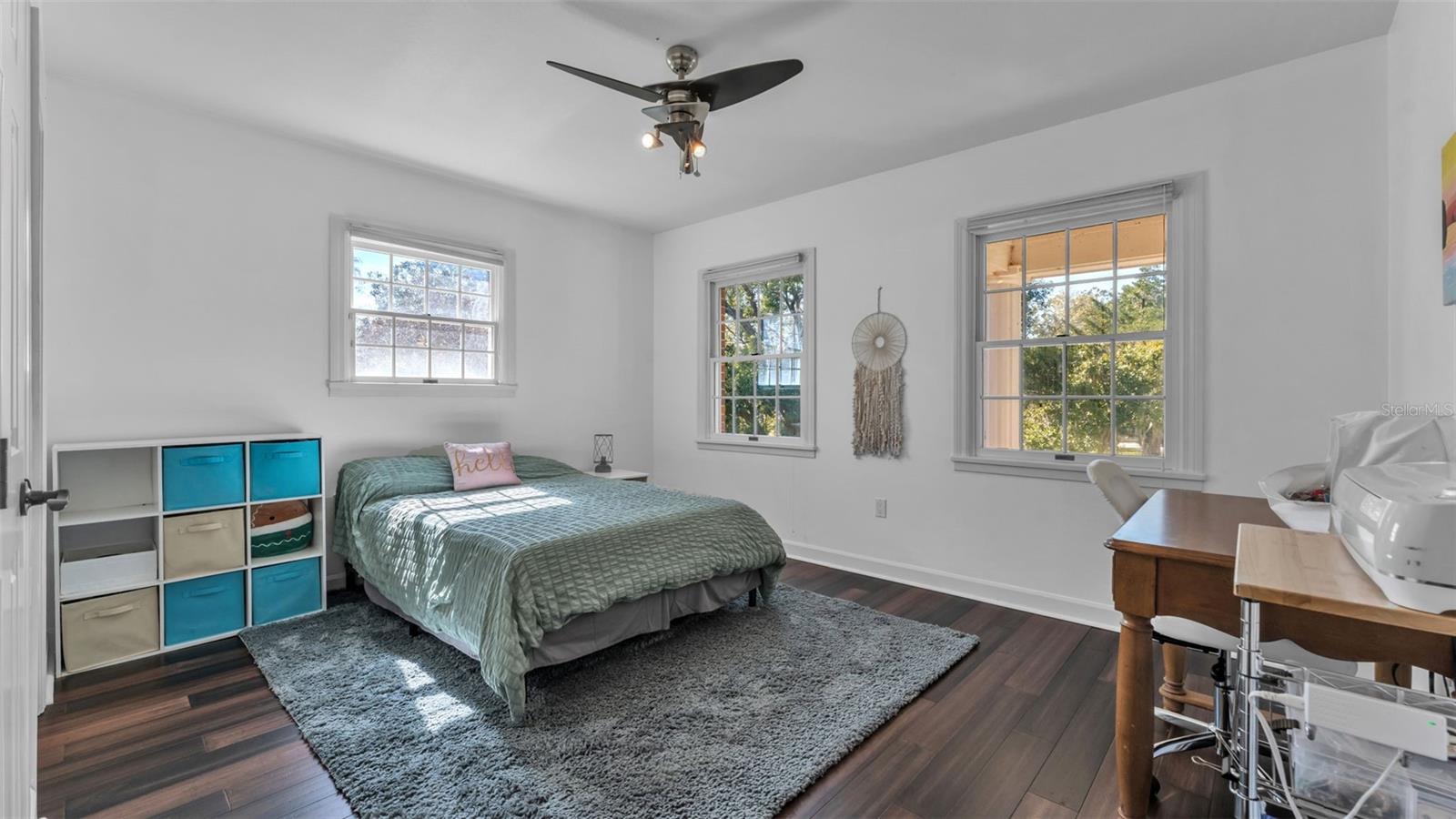 GAINES COVE - Residential