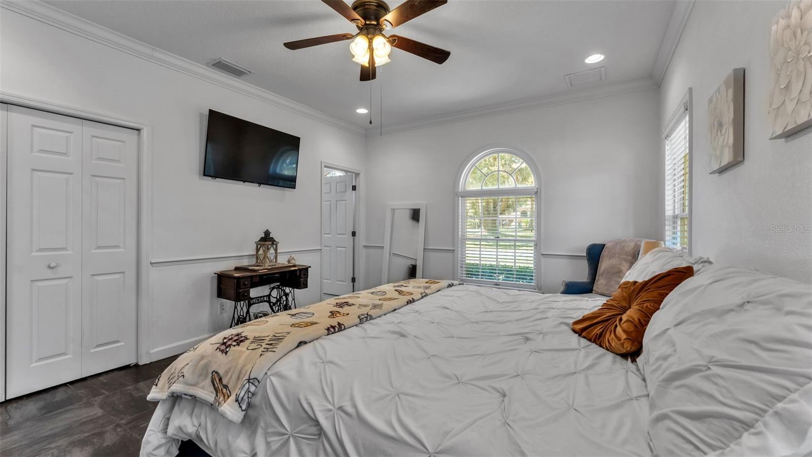 GAINES COVE - Residential