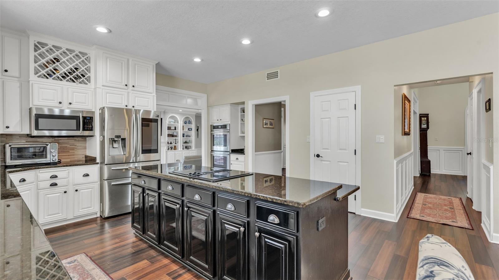 GAINES COVE - Residential