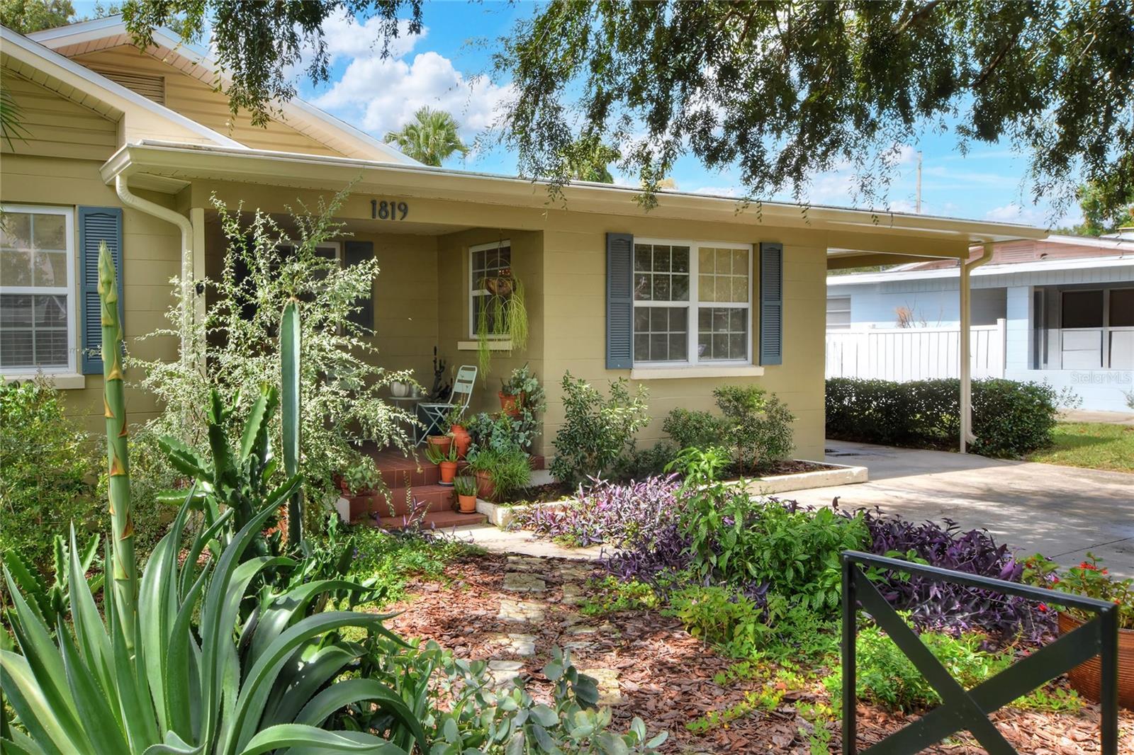 COLLEGE HEIGHTS PB 38 PG 37 - Residential