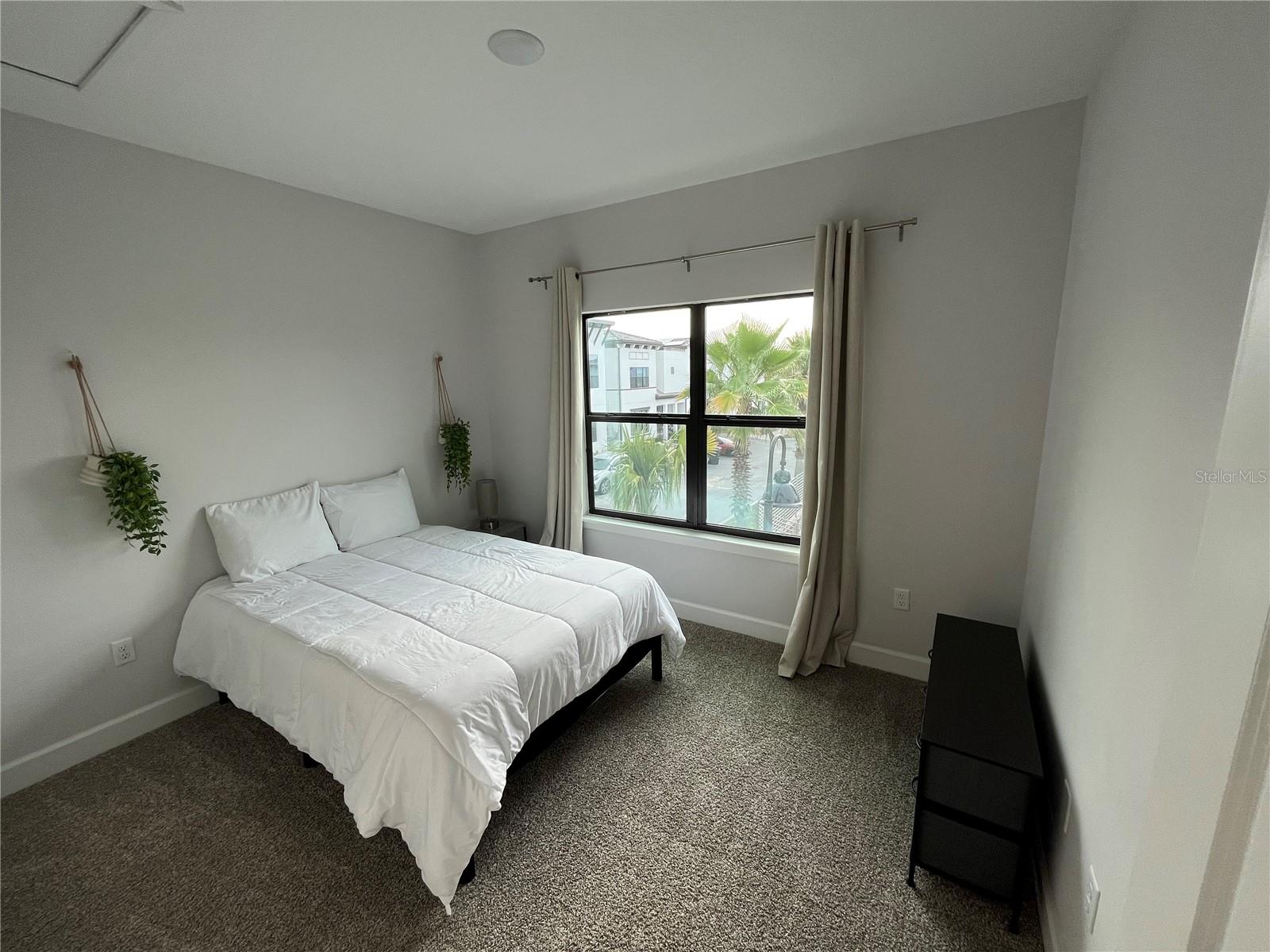 Photo 10 of 16 of 403 VILLA DOMANI WAY house