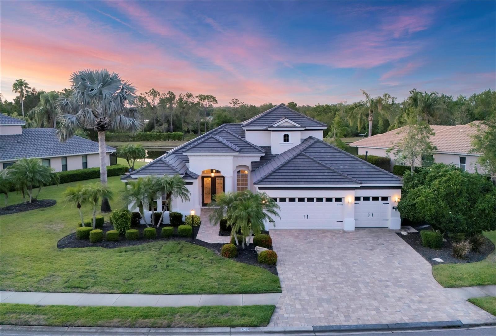 7034 HONEYSUCKLE TRAIL
