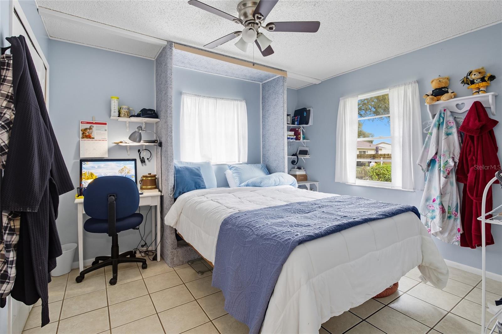 SUN ACRES - Residential