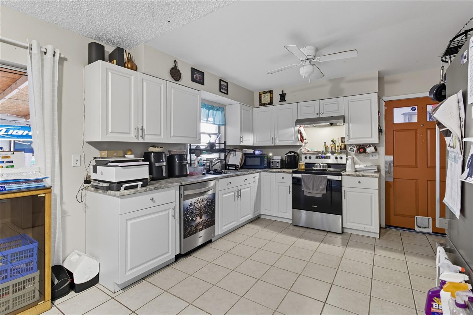 SUN ACRES - Residential