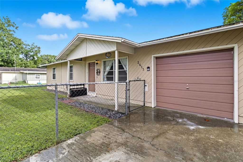 Photo of 2613 Fowler Avenue, Auburndale, FL 33823 (MLS # O6350016)