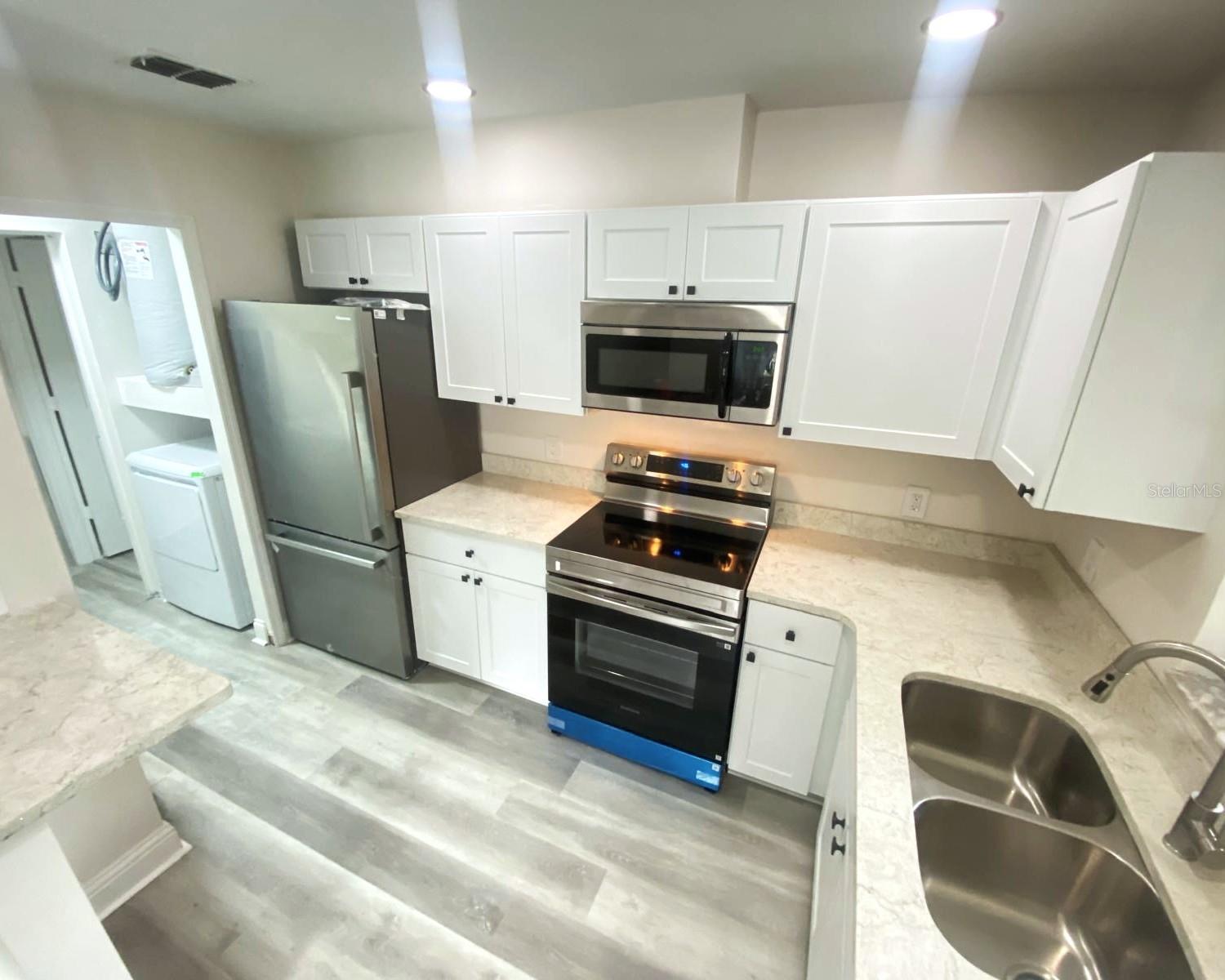 5424 E MICHIGAN STREET 5424-5