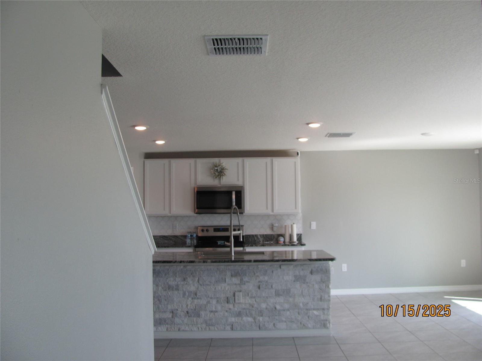BERRY BAY SUB - Residential