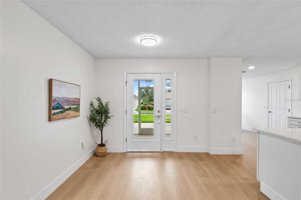 Photo of 17065 SE 79th Mclawren Terrace, The Villages, FL 32162 (MLS # O6354179)
