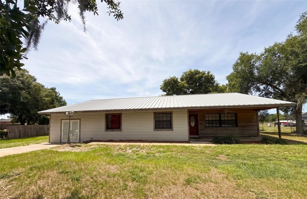 Photo of 5016 Alderman Road, Lakeland, FL 33810 (MLS # TB8505920)