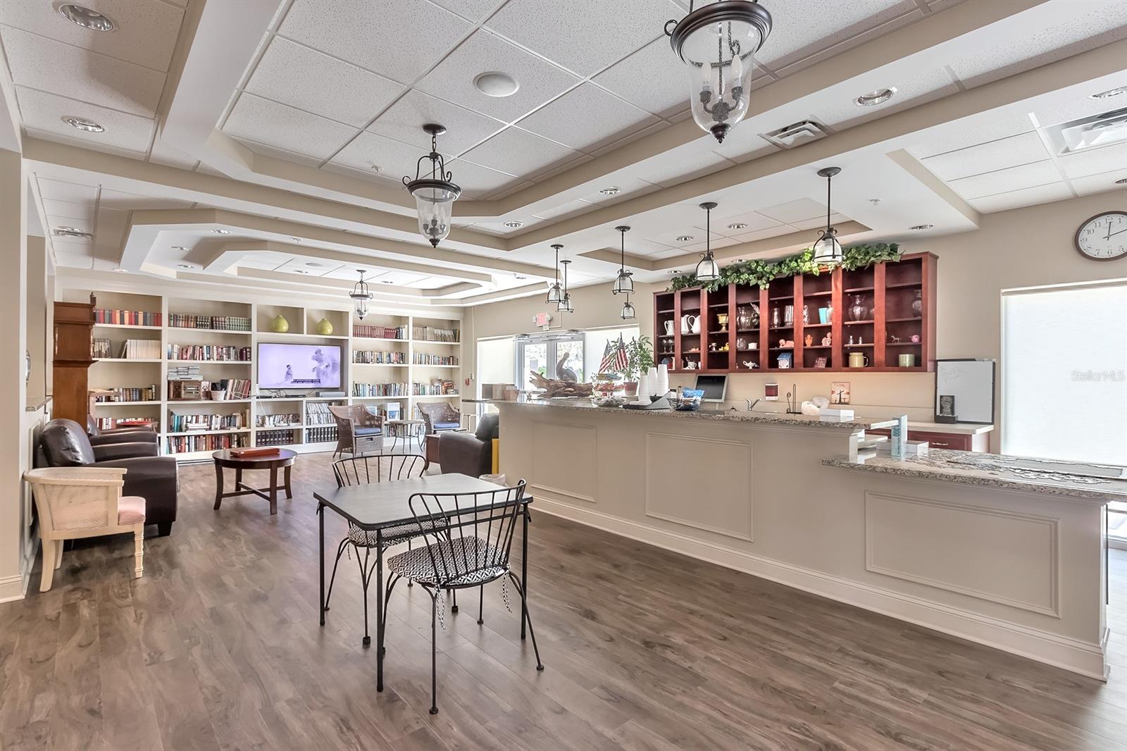 Hammonds New Smyrna - Commercial Sale