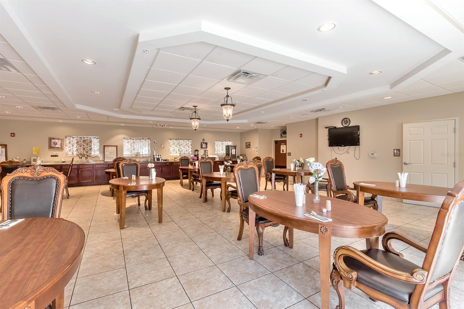 Hammonds New Smyrna - Commercial Sale