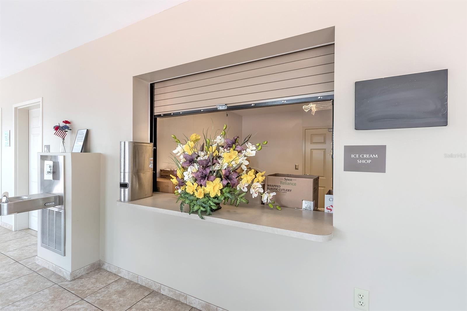 Hammonds New Smyrna - Commercial Sale