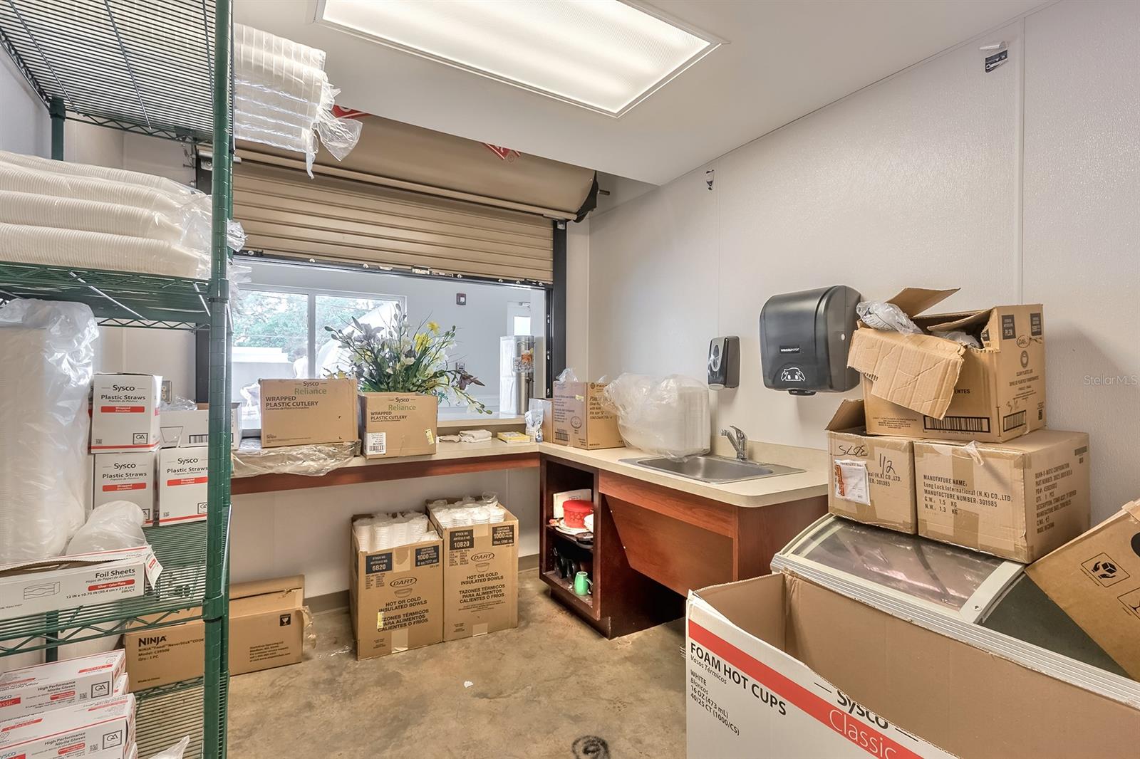 Hammonds New Smyrna - Commercial Sale